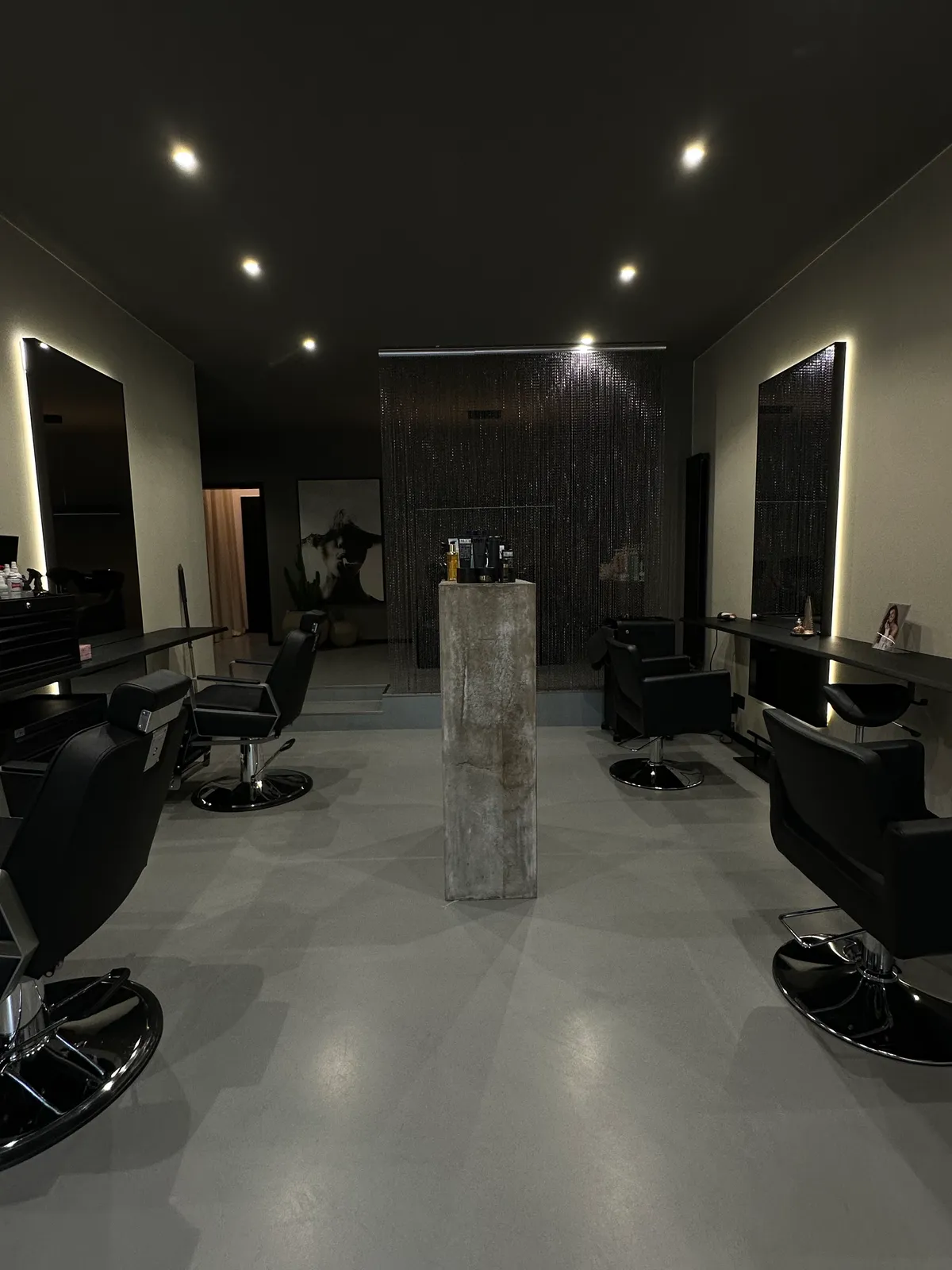 Salon